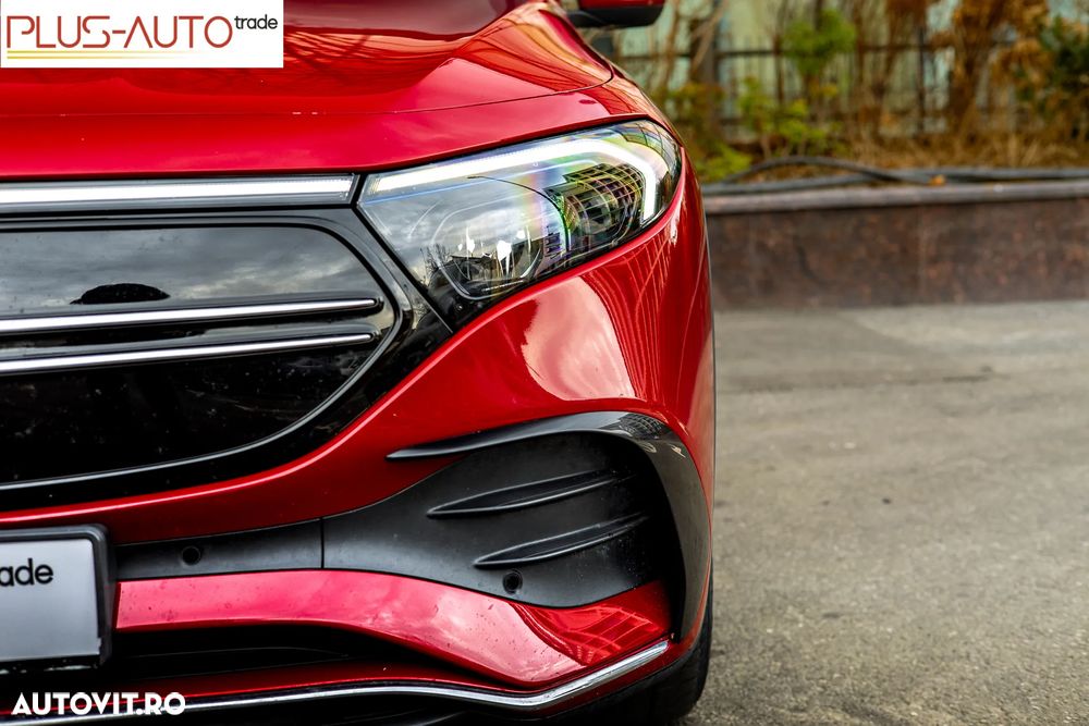 Mercedes-Benz EQB - 4