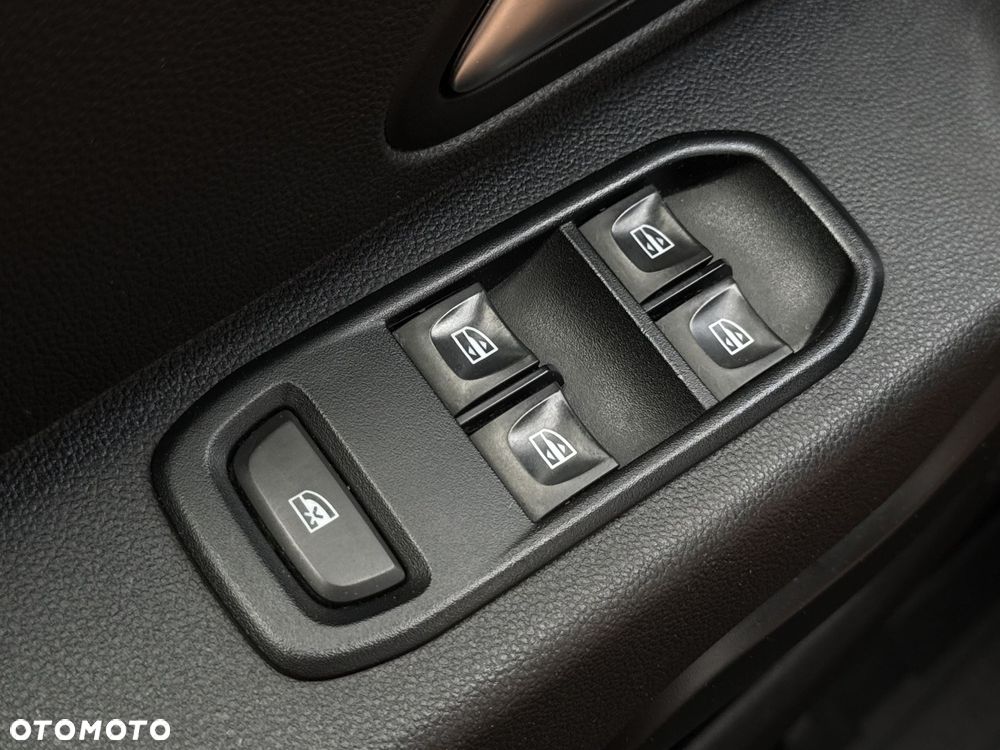 Dacia Duster 1.6 SCe Comfort - 20