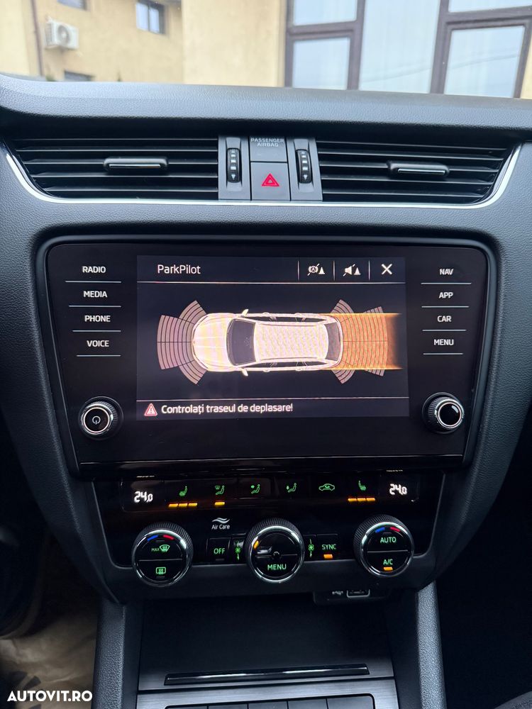 Skoda Octavia 2.0 TDI DSG Soleil - 13