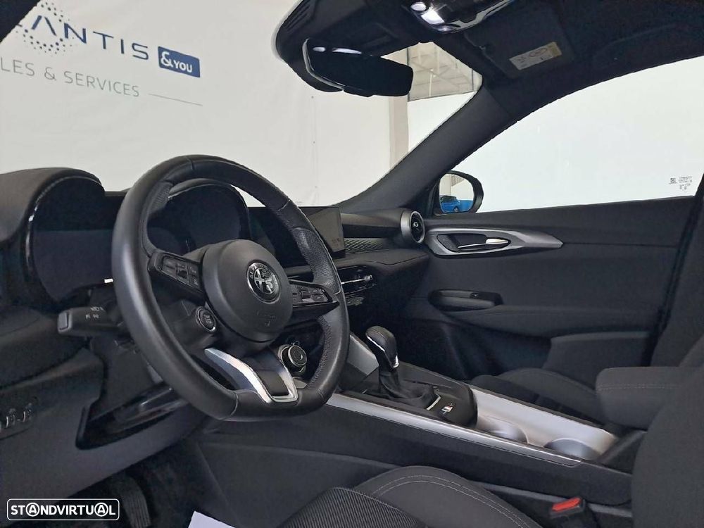 Alfa Romeo Tonale - 8