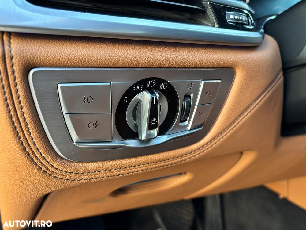 BMW Seria 7 730d - 13