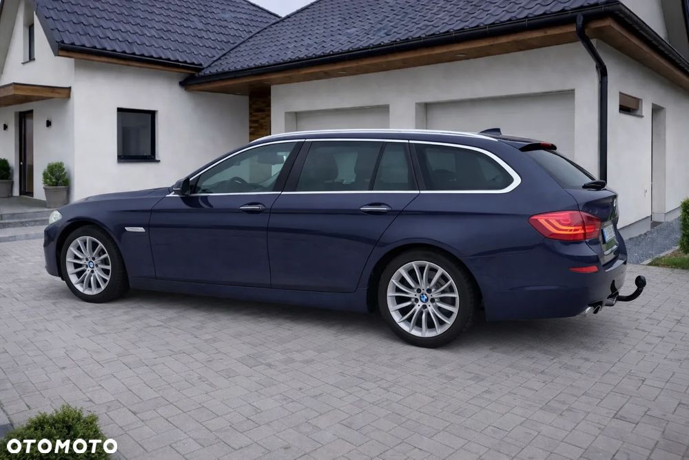 BMW Seria 5 525d Luxury Line - 8