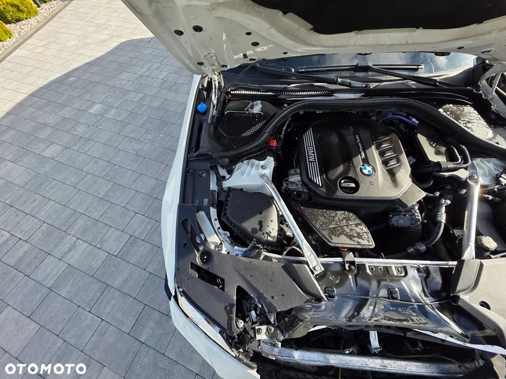 BMW Seria 5 520d xDrive MHEV M Sport sport - 14