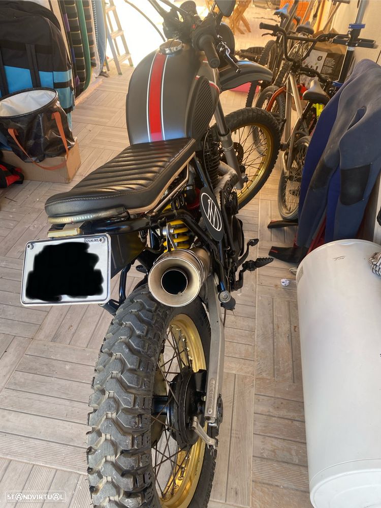 Yamaha XT - 4