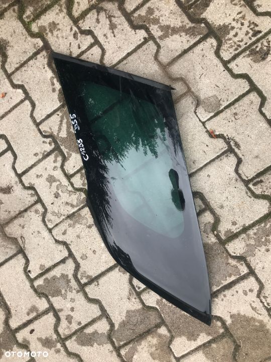 Szyba karoseryjna prawa DS5 - 2