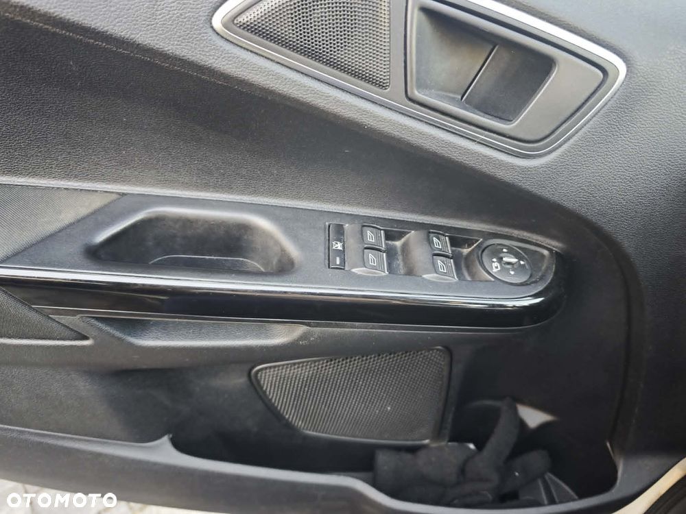 Ford B-MAX - 14