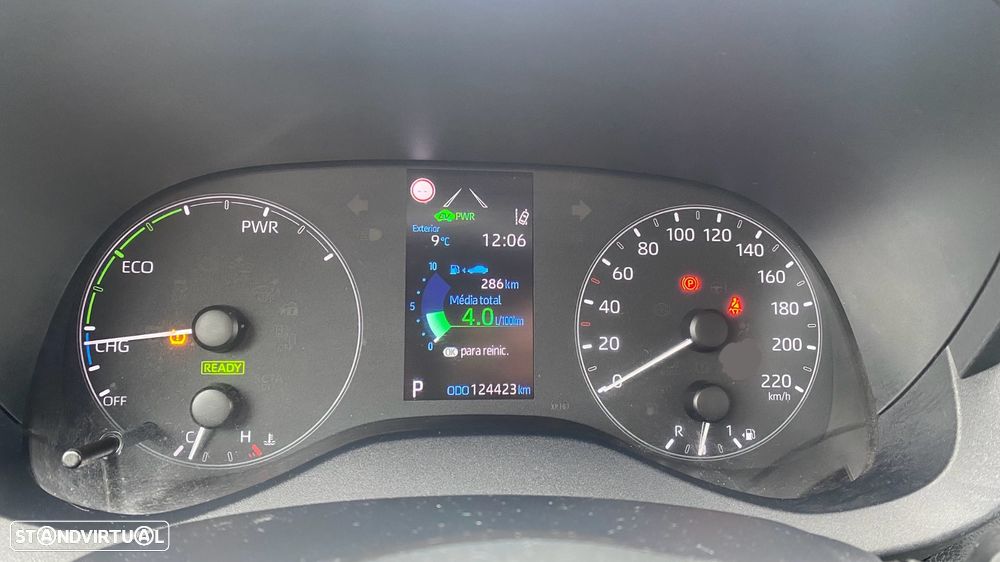 Toyota Yaris 1.5 HDF Comfort - 31