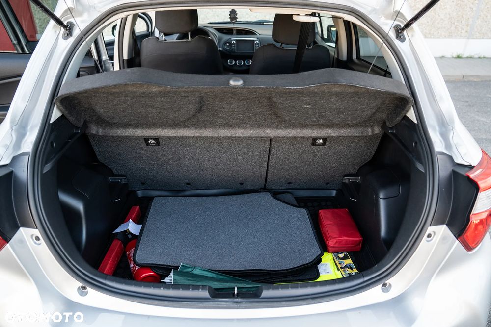 Toyota Yaris - 21