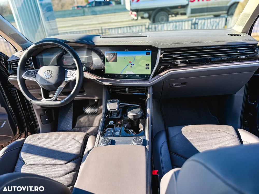 Volkswagen Touareg V6 TDI 4MOTION Elegance - 11