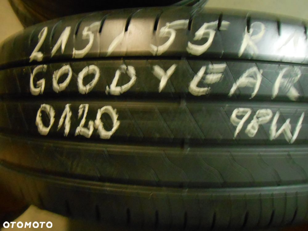 OPONY 215/55R17 GOODYEAR EFFICIENT GRIP PERFORMANCE 2 DOT 1223 /  0120 7.6MM - 2