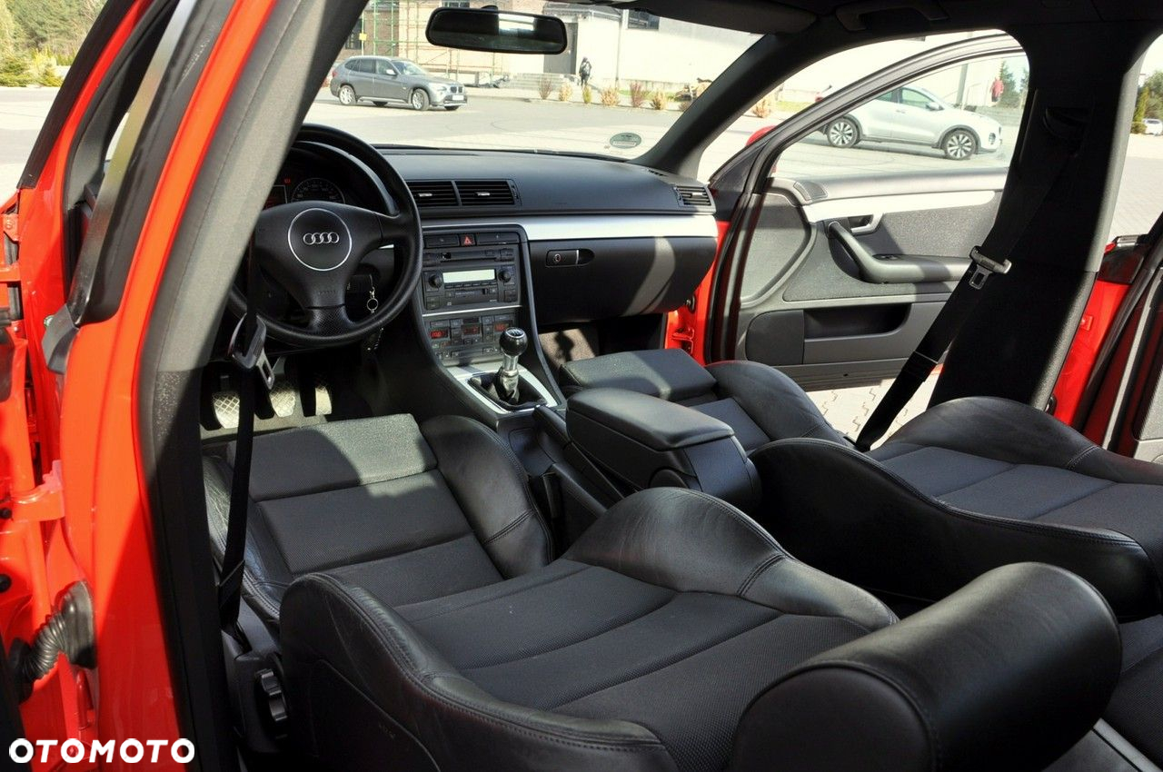Audi A4 - 30