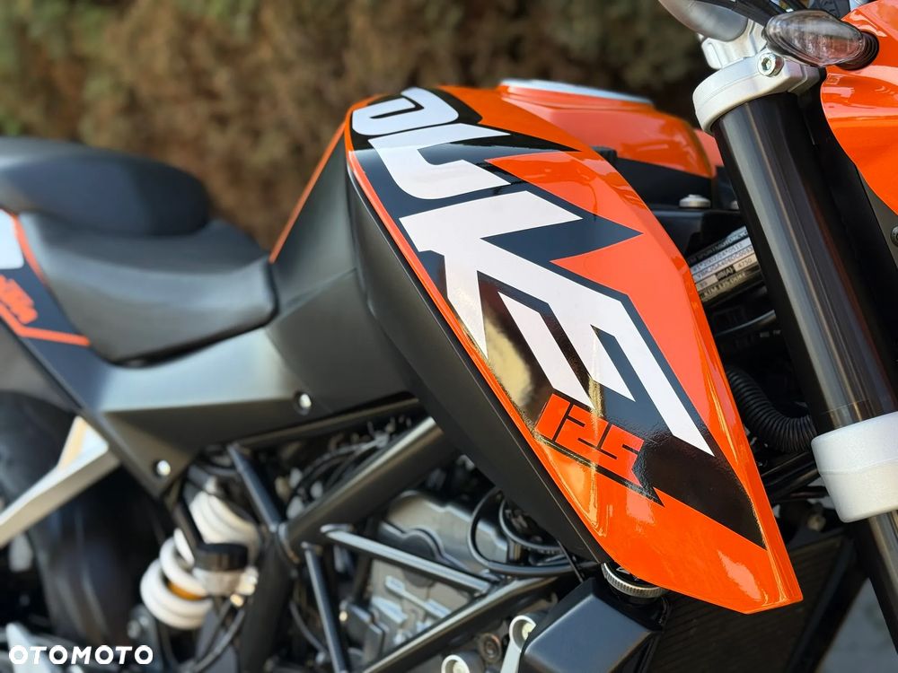 KTM Duke - 17