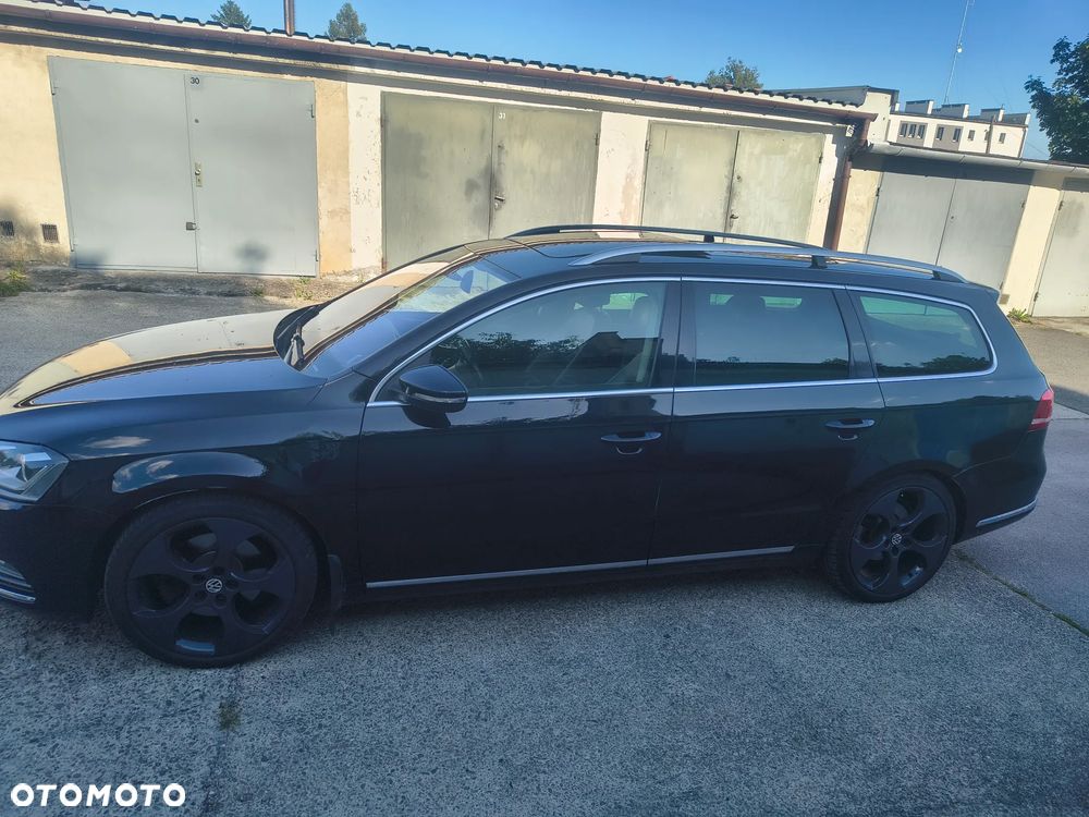 Volkswagen Passat 1.6 TDI DPF BlueMot Comfortline - 5