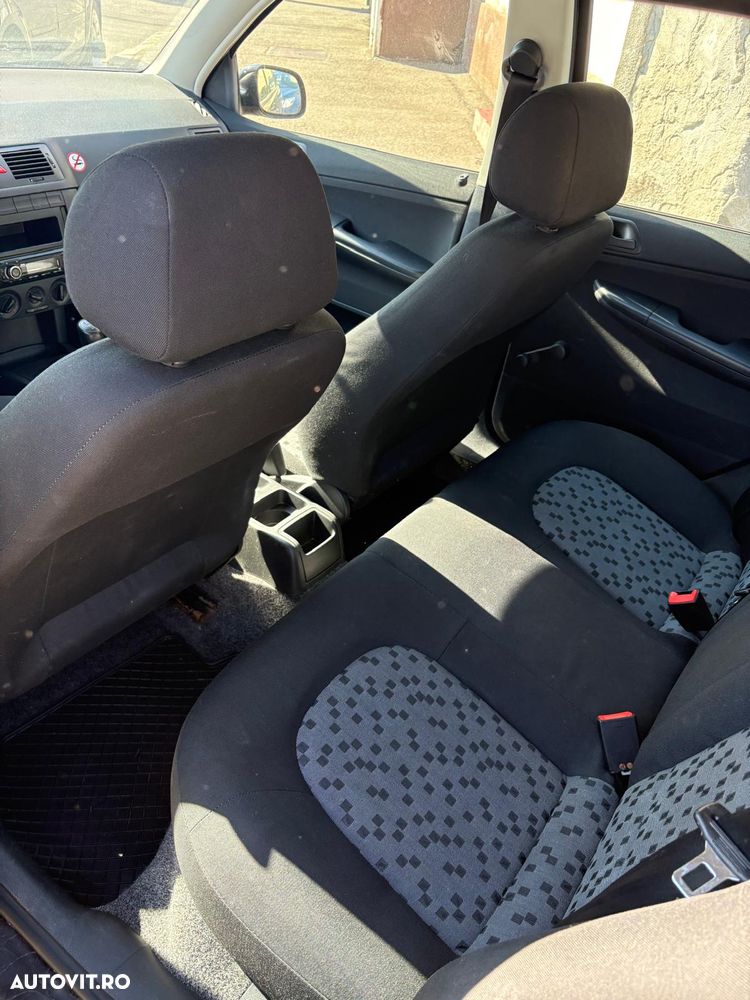 Skoda Fabia - 9