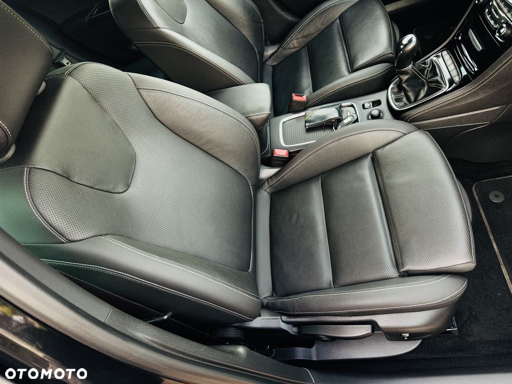 Opel Astra 1.6 Turbo Start/Stop Innovation - 22