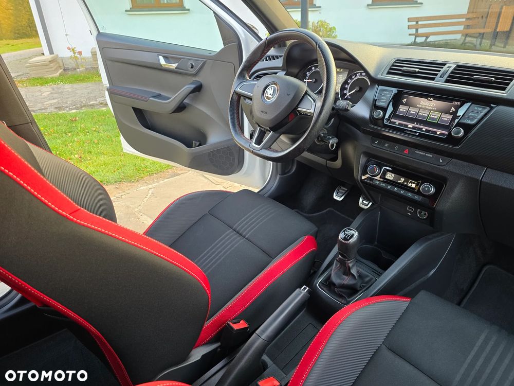 Skoda Fabia 1.0 TSI Monte Carlo - 17