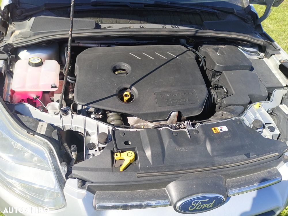 Ford Focus 1.6 TDCi DPF Trend - 12