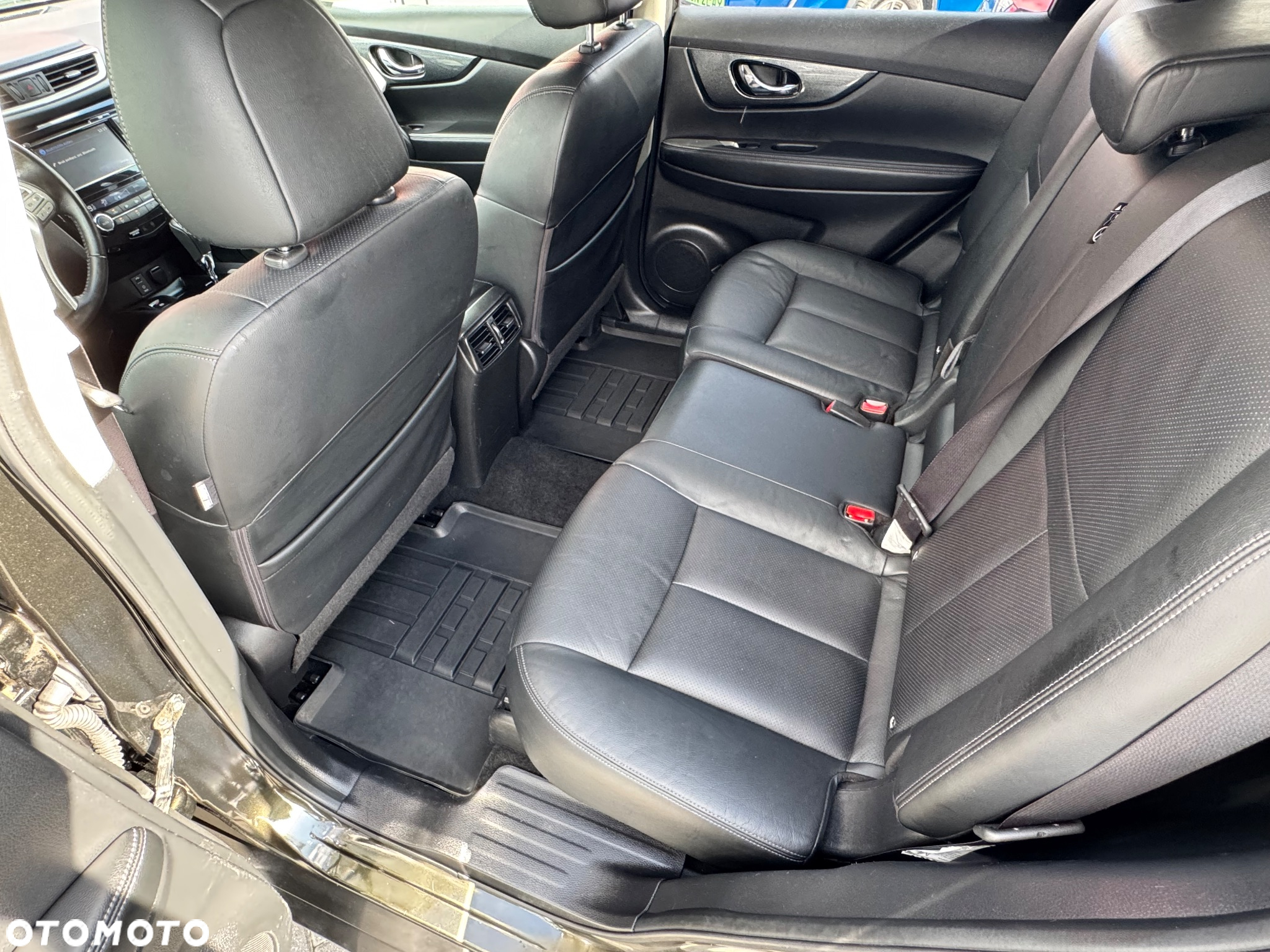 Nissan X-Trail 2.0 dCi Tekna Xtronic 4WD - 34
