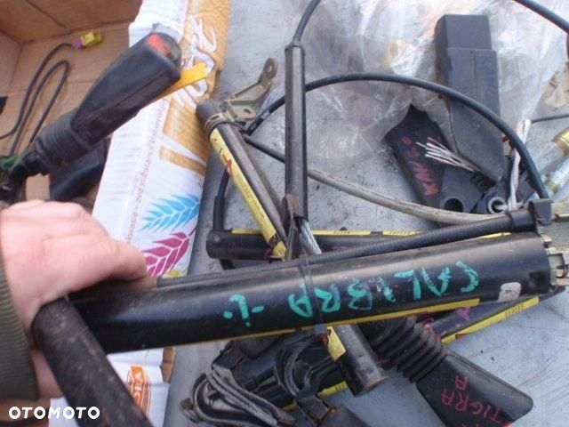 pas pasy zapięcie zapinka klamra  pas airbag opel calibra - 3