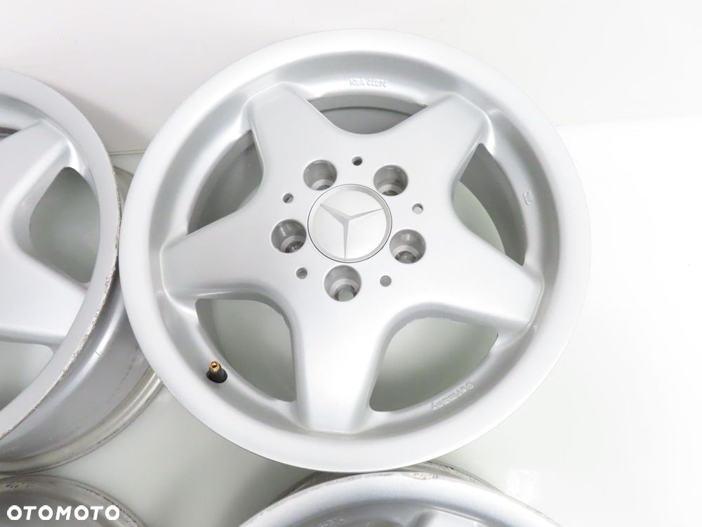 Alufelgi 15'' Mercedes Klasa C 5x112 7J ET35 - 9