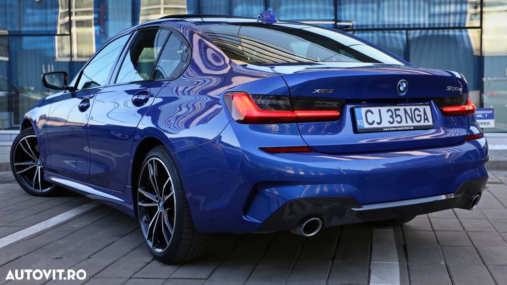 BMW Seria 3 330e xDrive AT PHEV - 12