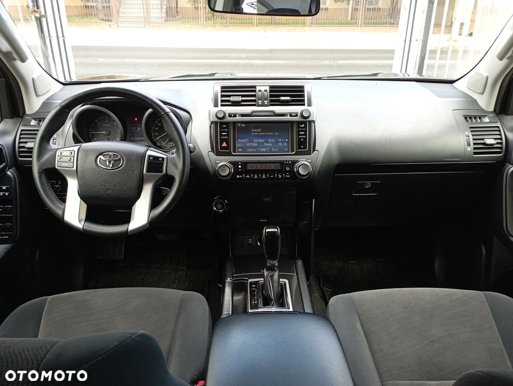 Toyota Land Cruiser LC 2.8 D-4D Prado - 8