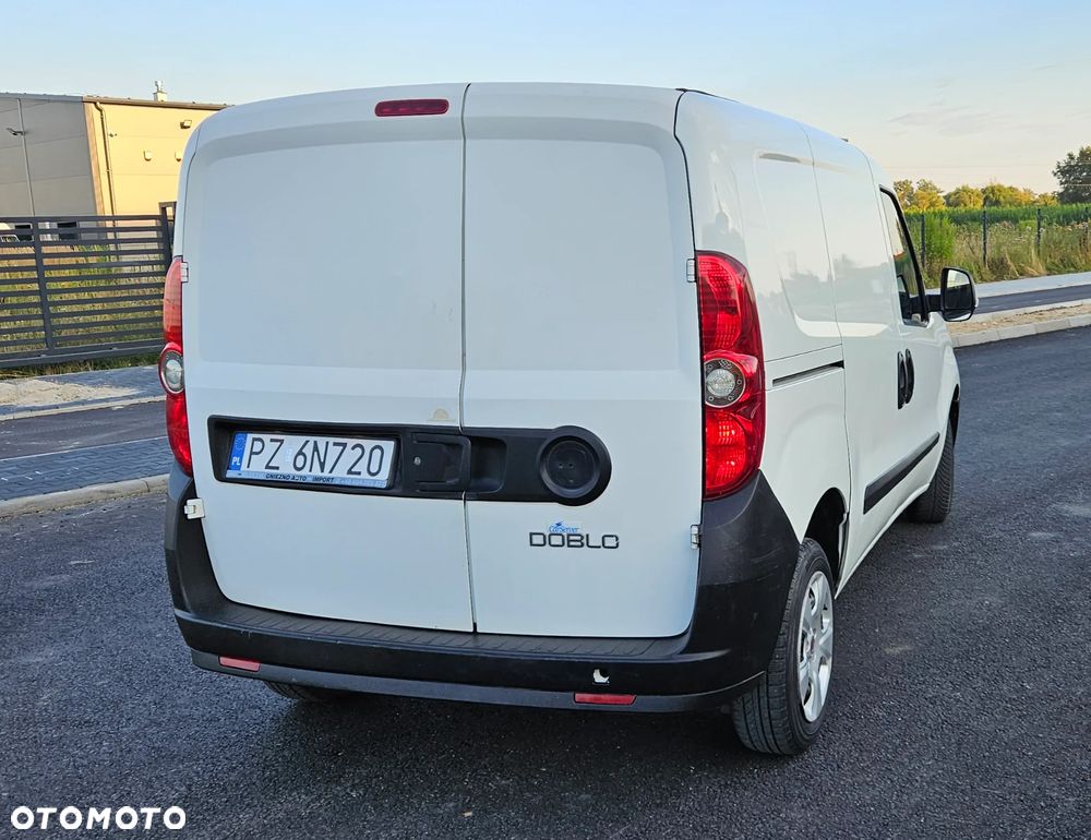 Fiat Doblo - 11