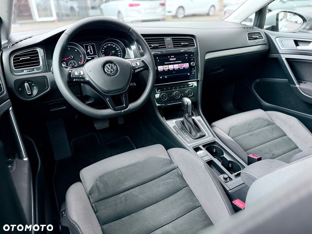 Volkswagen Golf Variant 2.0 TDI BMT Highline DSG EU6 - 17