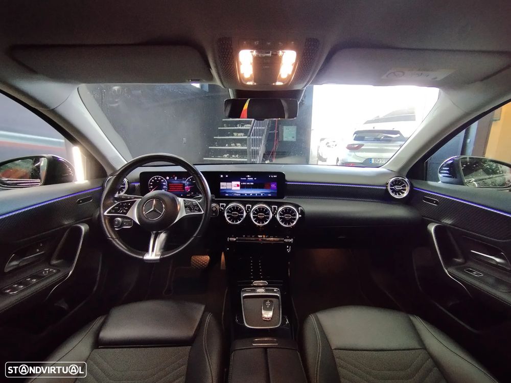 Mercedes-Benz A 200 Style Plus Aut. - 18