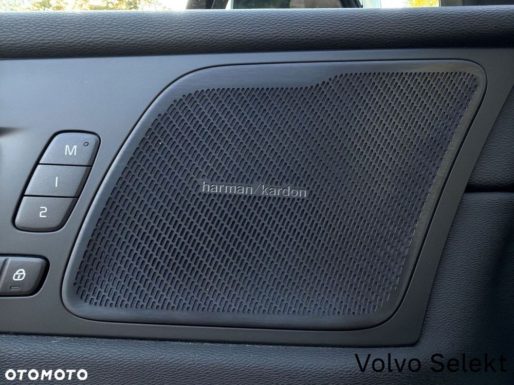 Volvo XC 60 2025