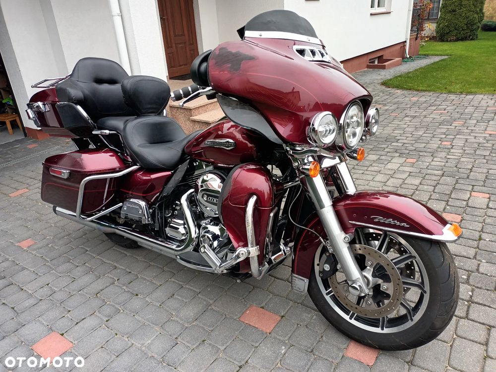 Harley-Davidson FLHTCU Ultra