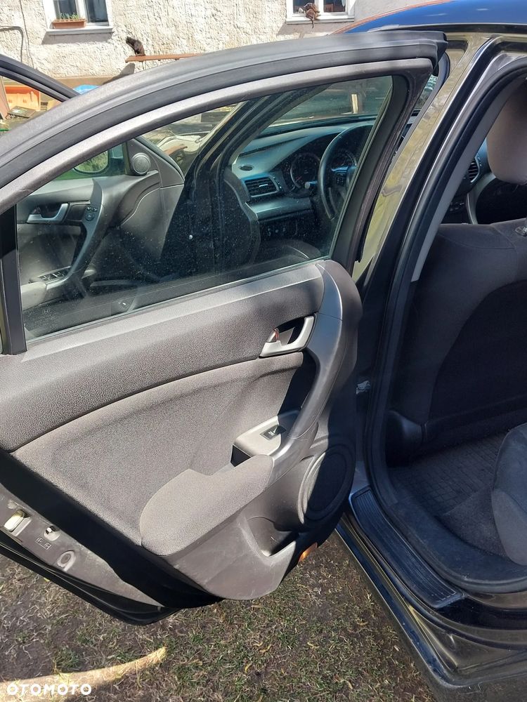 Honda Accord 2.2d Elegance - 6
