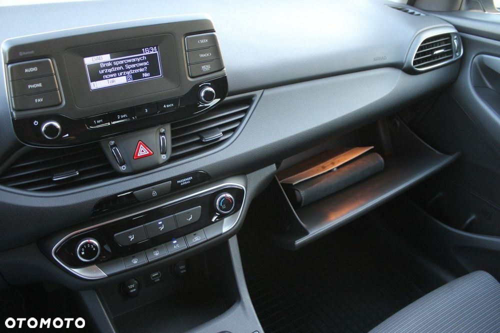 Hyundai i30 - 25