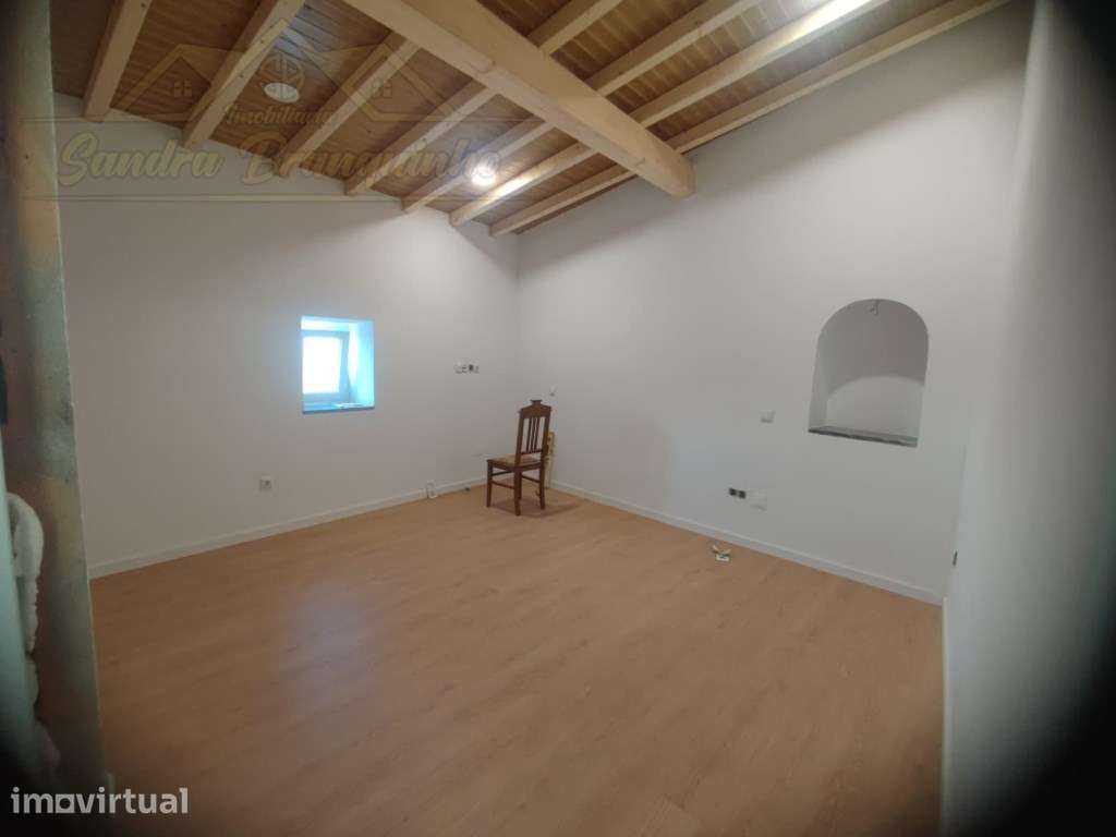 Moradia T2+1 NOVA com Garagem - Grande imagem: 5/37