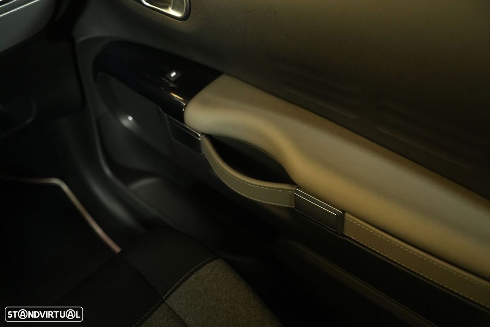 Citroën C4 Cactus 1.5 BlueHDi Shine EAT6 - 26