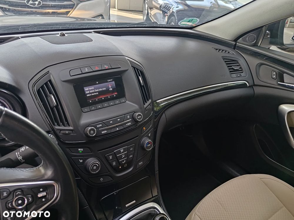 Opel Insignia 1.6 T Cosmo S&S - 20