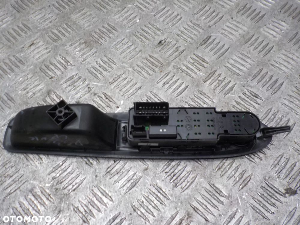 CITROEN DS3 PANEL REGULACJI SZYB - 3