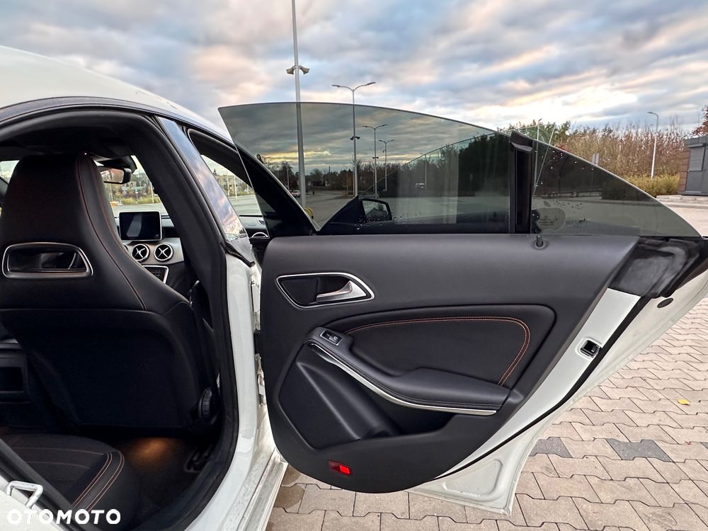 Mercedes-Benz CLA - 20