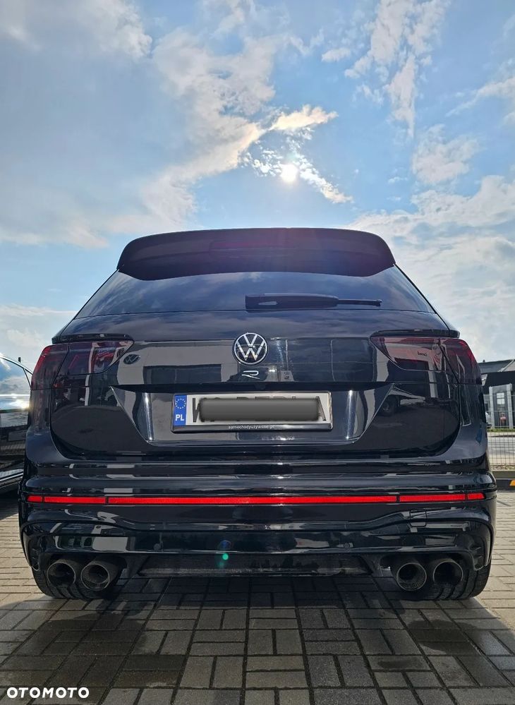 Volkswagen Tiguan - 12