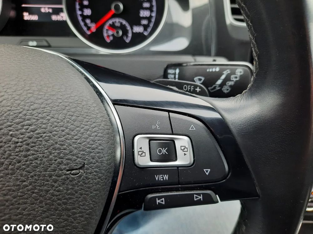 Volkswagen Golf 2.0 TDI BMT Highline DSG EU6 - 28