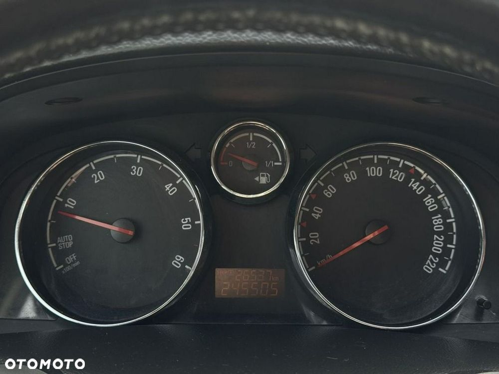 Opel Antara - 27