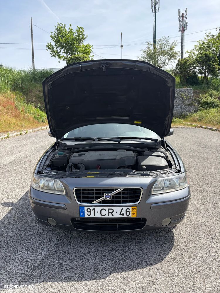 Volvo S60 2.4 D5 Nivel 2 - 15