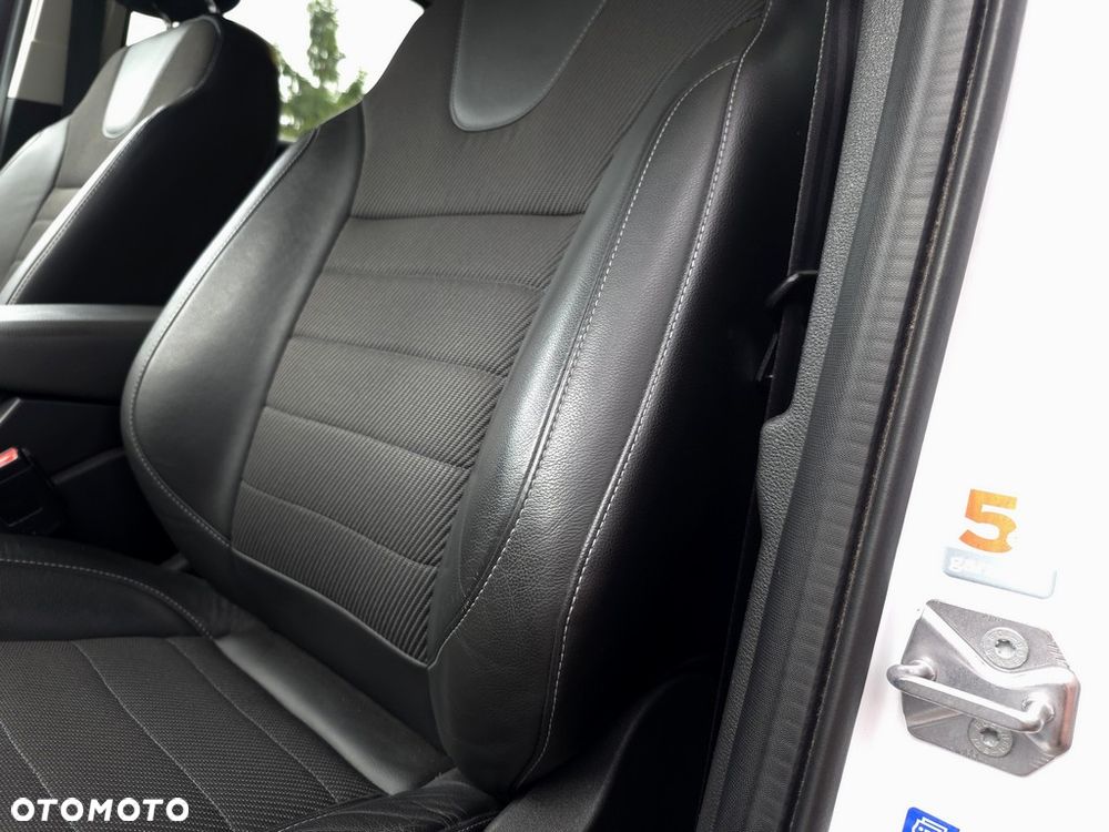 Ford Kuga 2.0 TDCi 4WD Titanium - 16