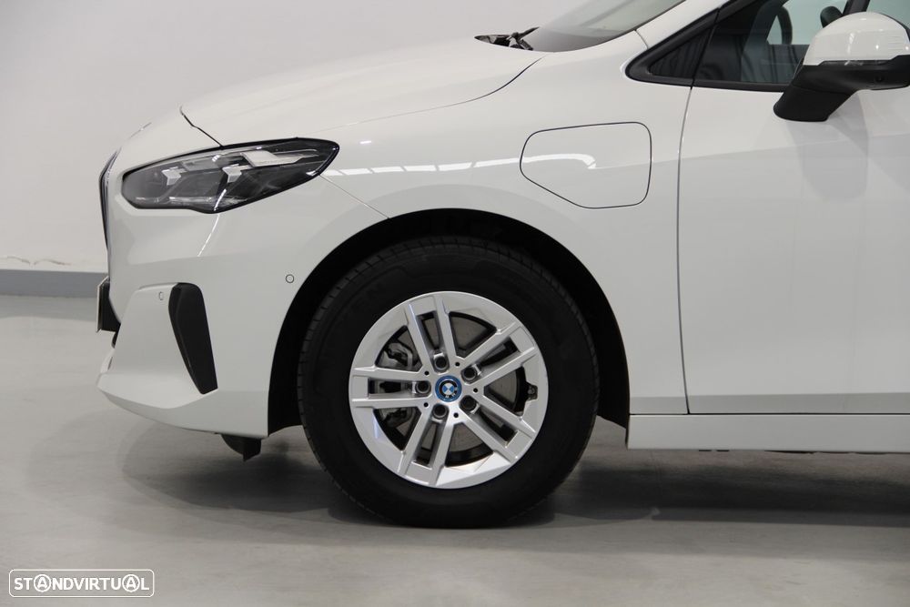 BMW 225xe Active Tourer e xDrive - 3