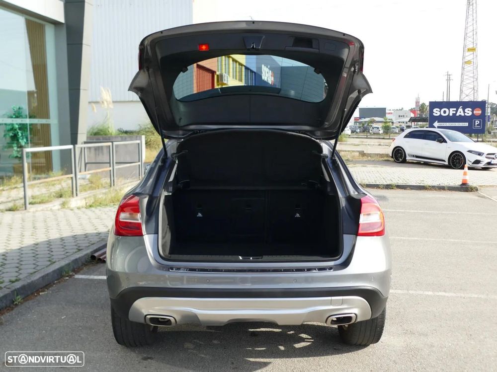 Mercedes-Benz GLA 180 d Urban Aut. - 14