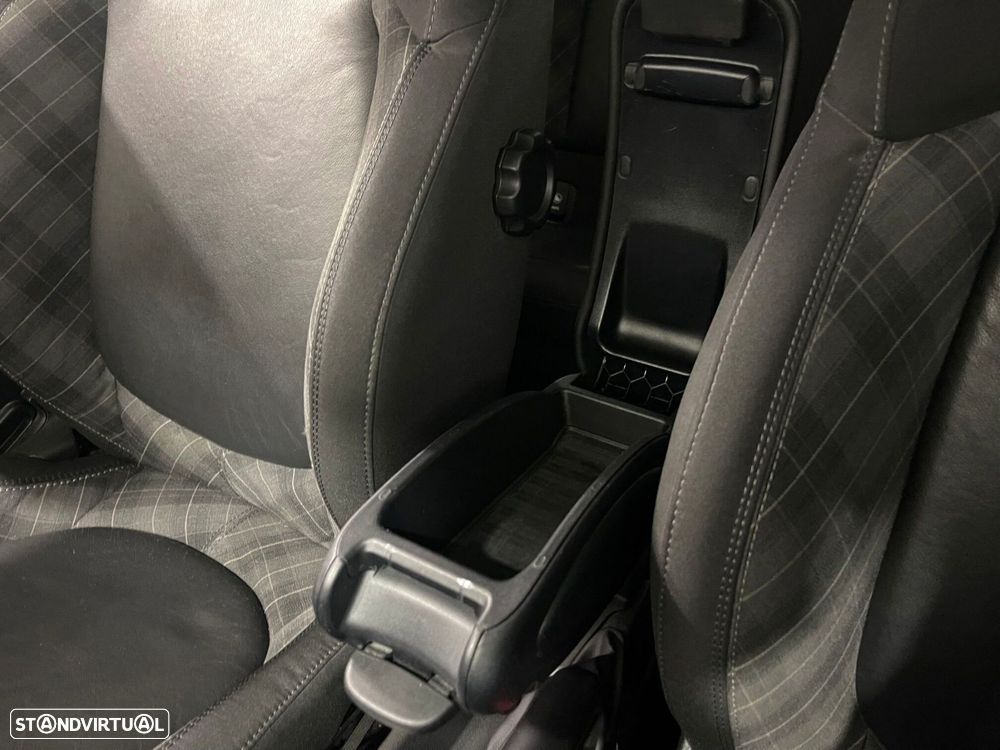 MINI 5 Portas Cooper D - 53