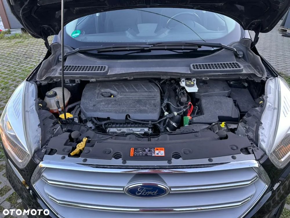 Ford Kuga 1.5 EcoBoost 2x4 Cool & Connect - 15