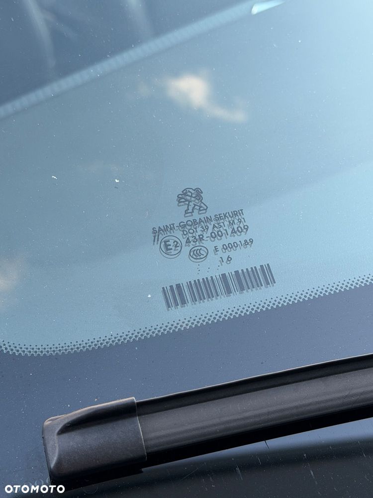Peugeot 2008 PureTech 110 Stop&Start Business-Line - 17