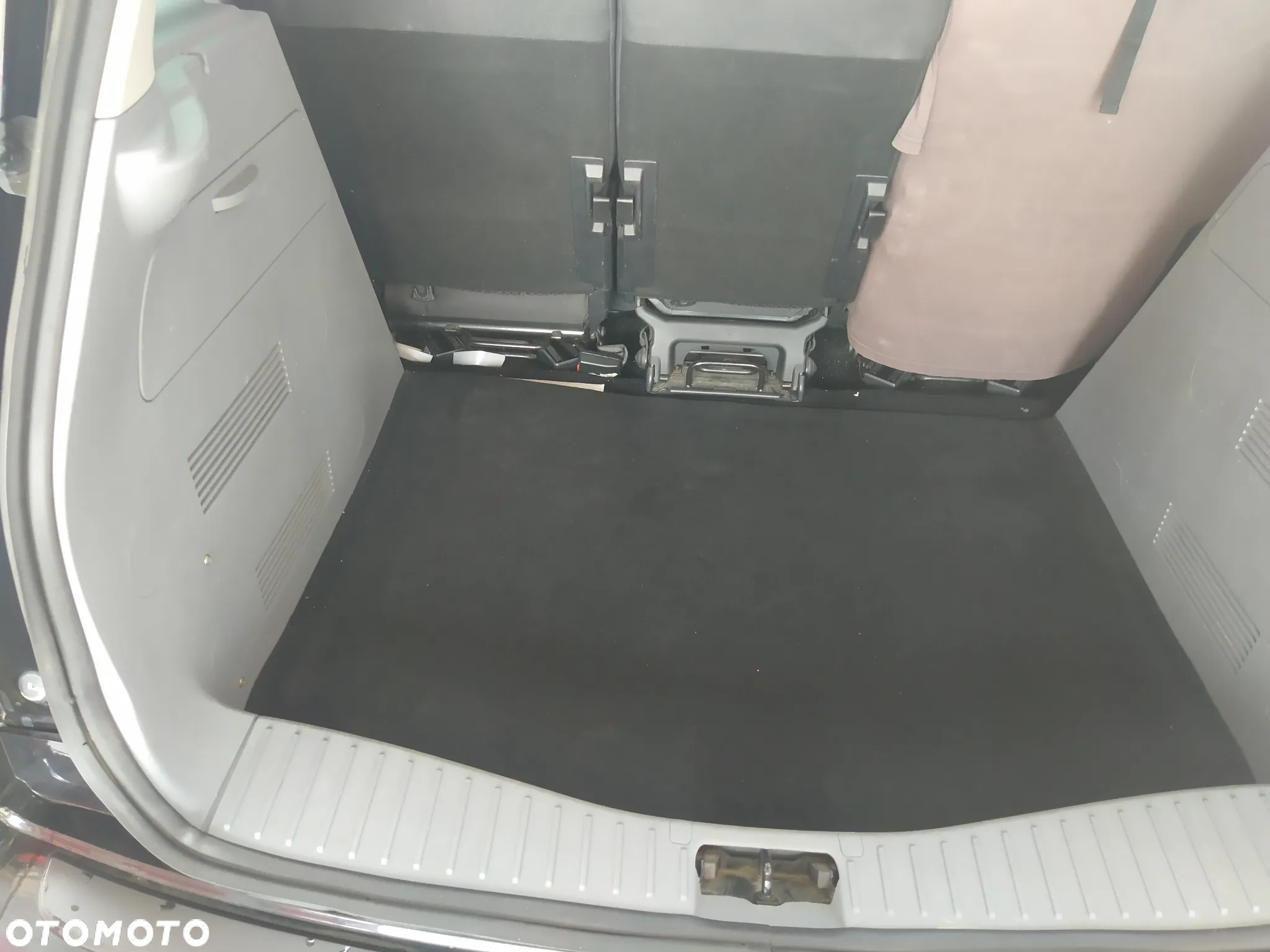 Ford C-MAX 2.0 TDCi DPF Titanium - 9