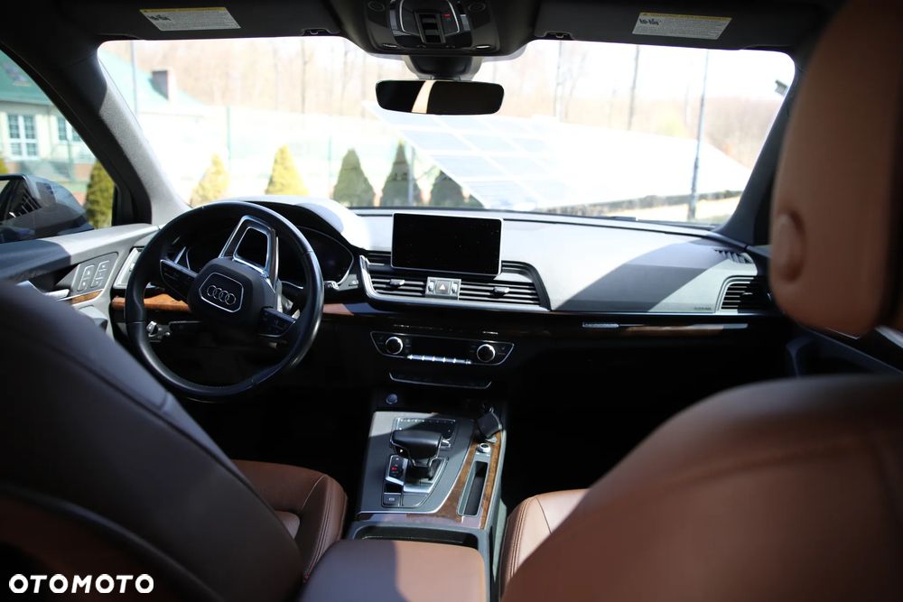 Audi Q5 2.0 TFSI Quattro S tronic design - 6